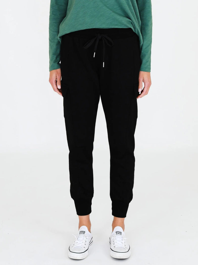 3rd story clare cargo sweat jogger black