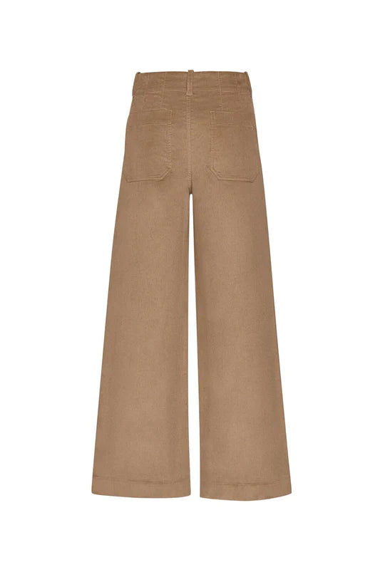 loobies story edith pant dark sand