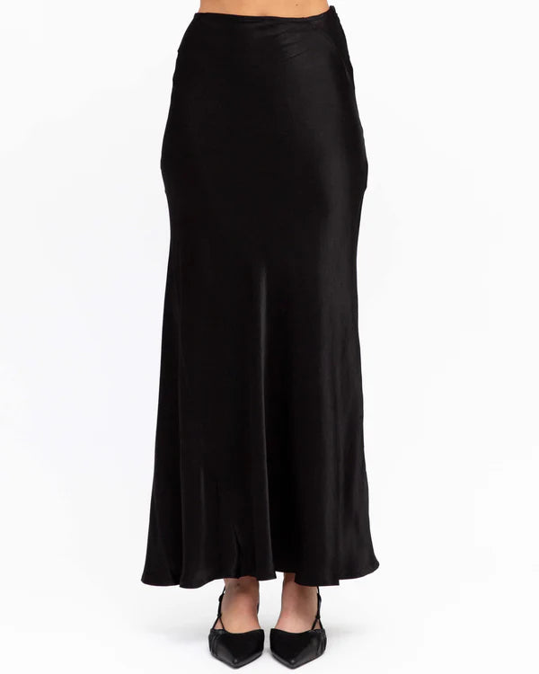 white closet silk touch slip skirt 2 colours