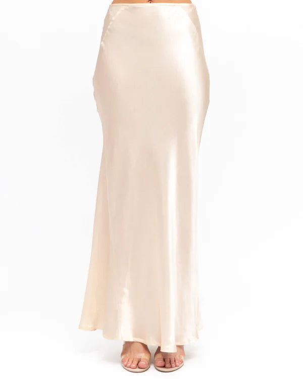 white closet silk touch slip skirt 2 colours