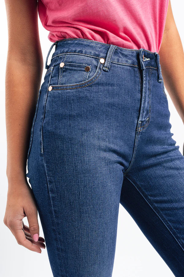 kireina vacay jean hemmed