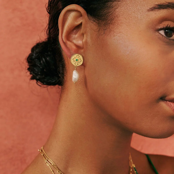 murkani wandering soul green onyx & pearl earrings in 18kt yellow gold plate WSYE06