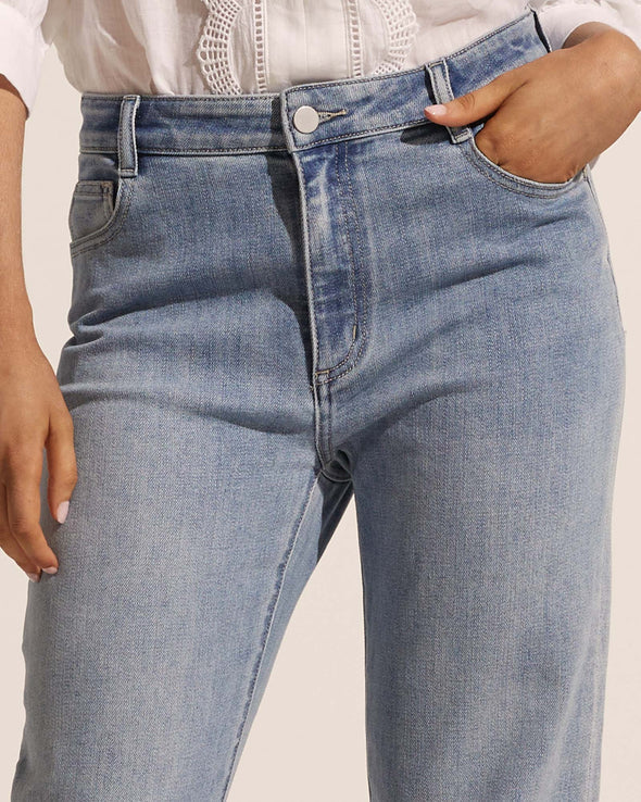 zoe kratzmann journey pant washed denim