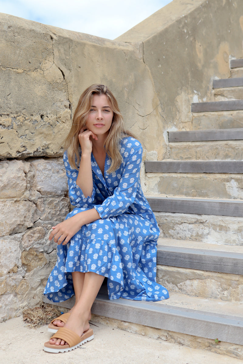 ivy & isabel claudia dress lotus blue print