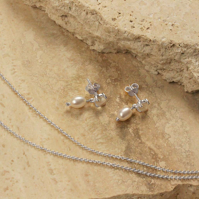 murkani into the light silver small pearl earrings silver MKILSE01