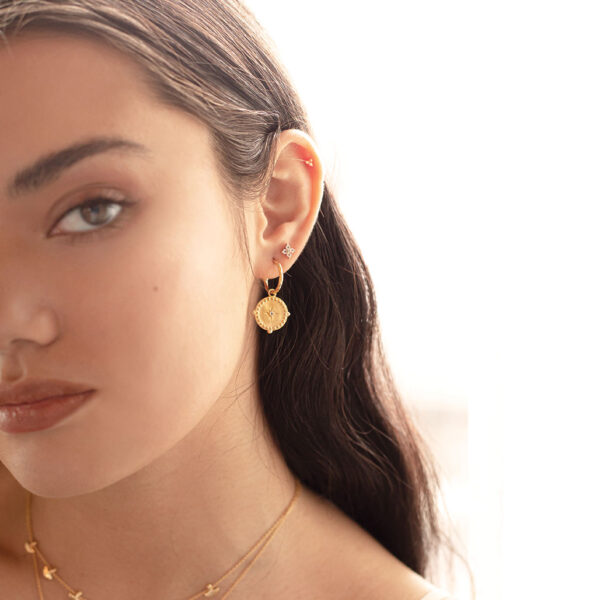 murkani into the light small hoop earrings gold MKILYE06