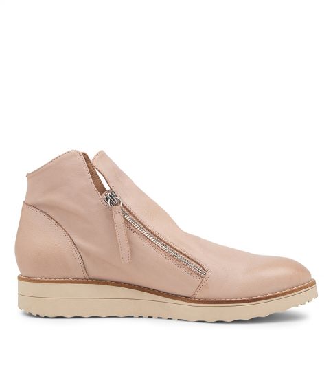 top end oh my pale pink leather boot