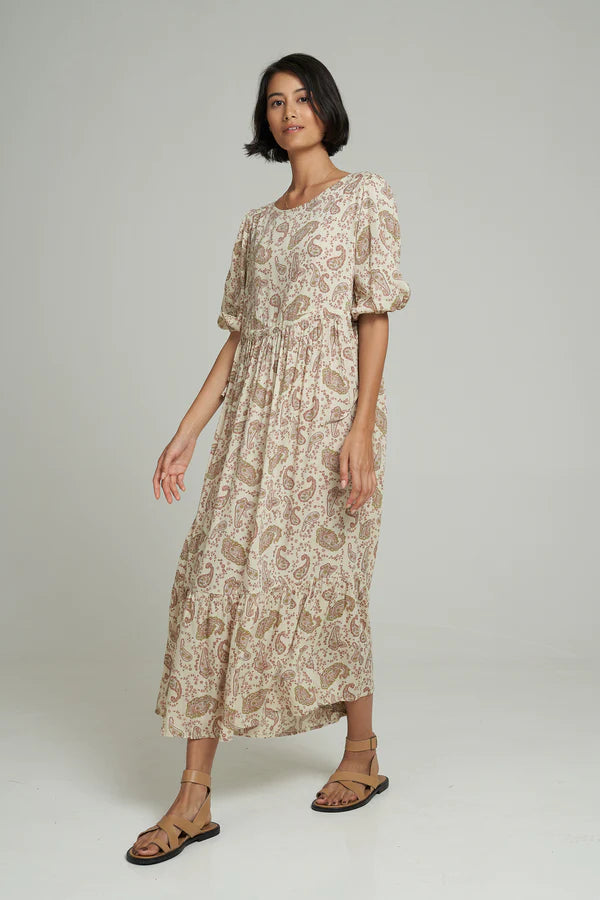 lilya brulee dress orchid paisley