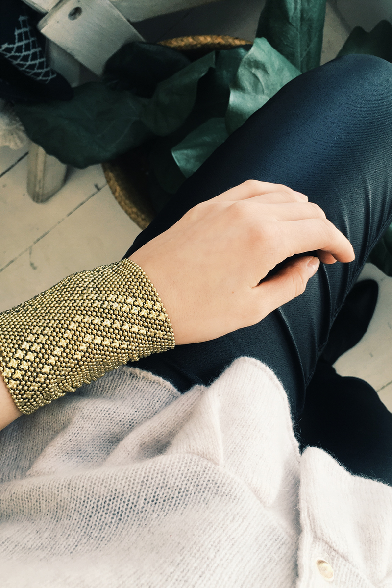mesh bracelet gold colour wide width